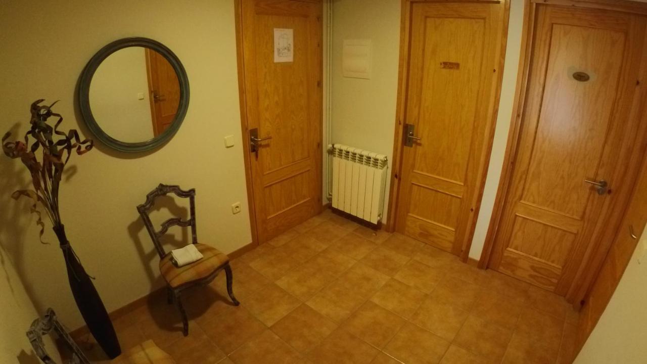 Castell De Ceuro. Hotel Rural Ogern Exteriér fotografie